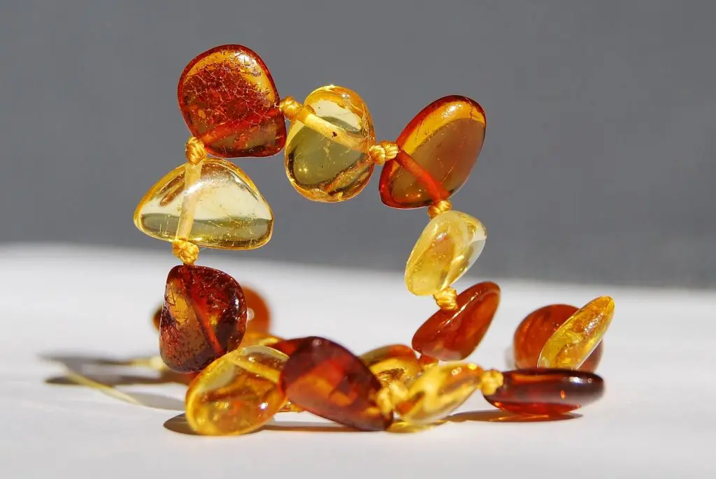 collier-ambre