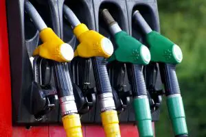 Conseils pour consommer moins de carburant : La clé de l’éco conduite consommation-voiture-responsable