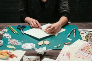 colle-maison-papier